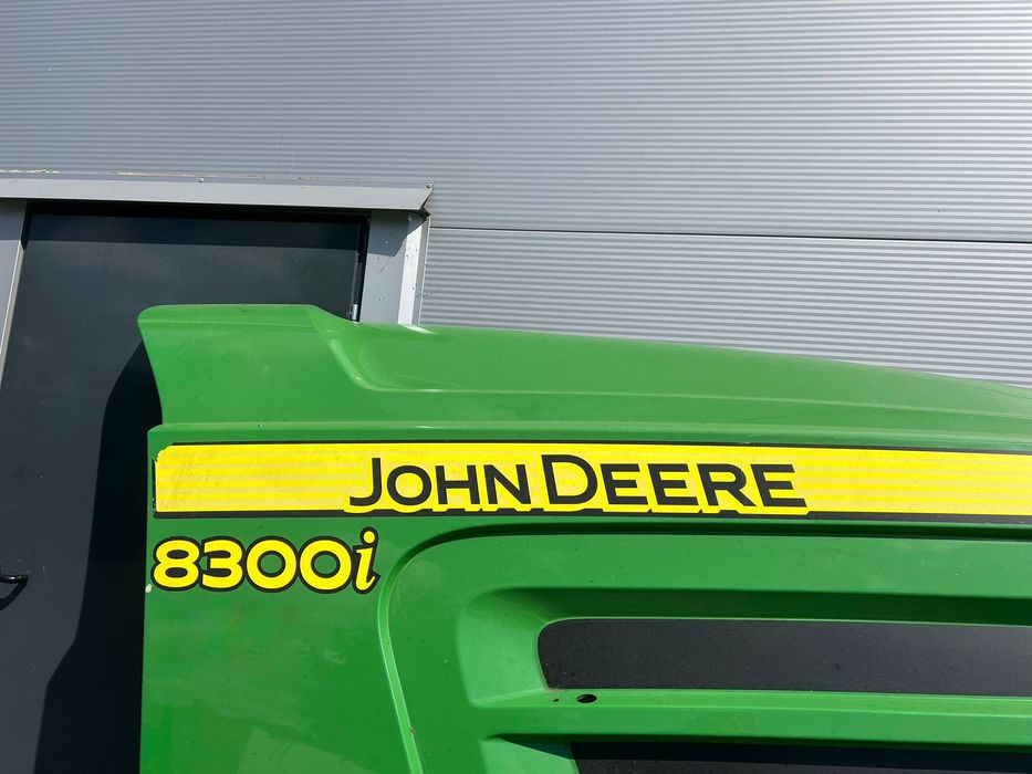 Klapa sieczkarni John Deere 8300/8400