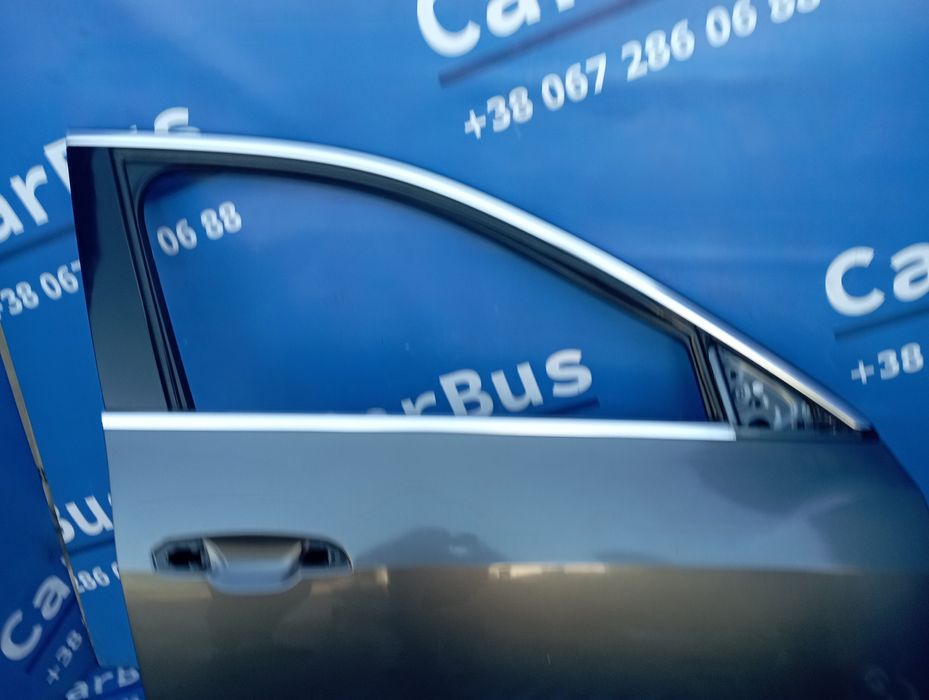 Двері праві Audi E Tron передні Двери Дверь правая Ауди T Трон а tron