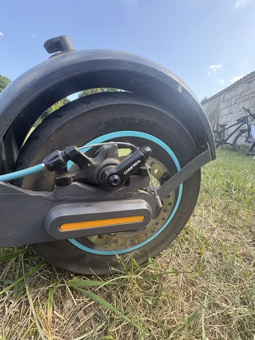Hulajnoga elektryczna Motus scooty 10 lite