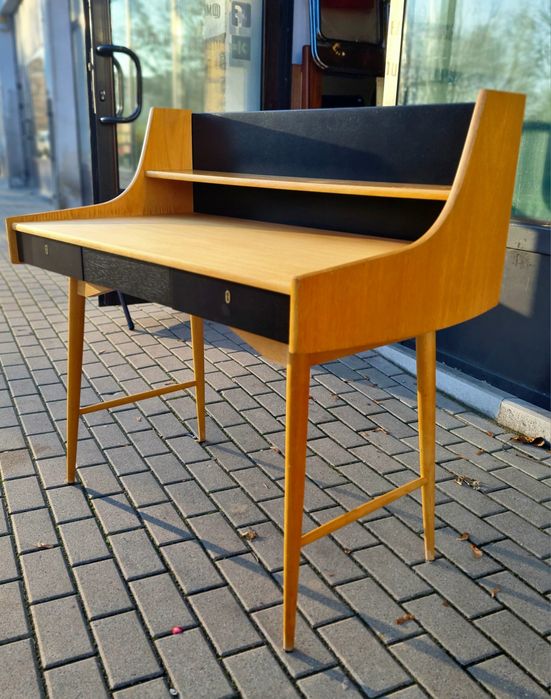 Biurko proj. John Texmon dla Blenheim Mobelfabrik, Norwegia, lata 60.