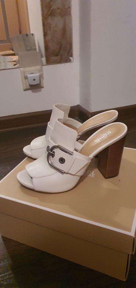 Klapki Michael Kors Cooper Gda sk Osowa OLX.pl