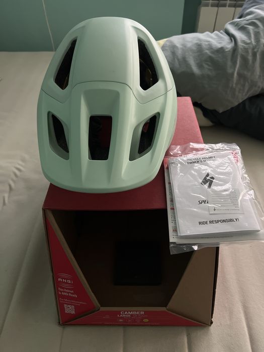 Kask rowerowy Specialized Nowy L