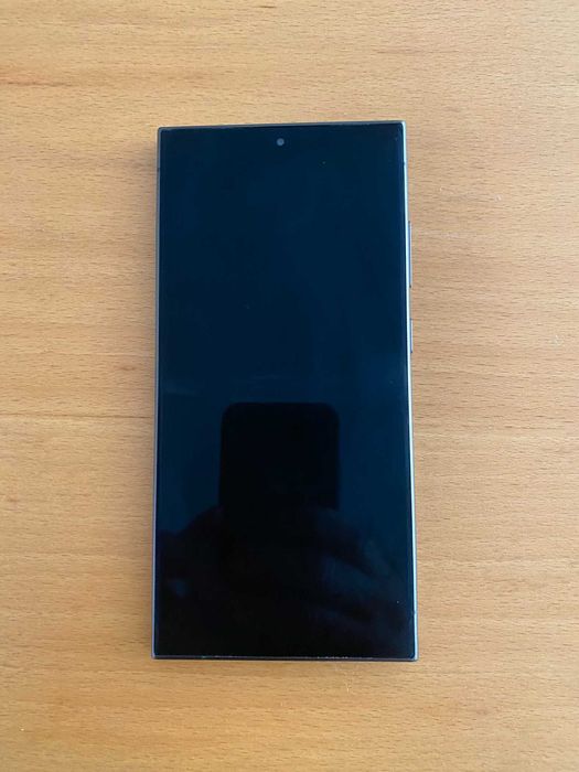 Samsung S24 Ultra 12GB / 512gb + acessórios