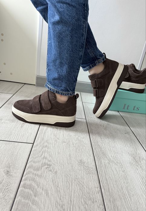 Кросівки шоколадні  на липучках натуральний зашм