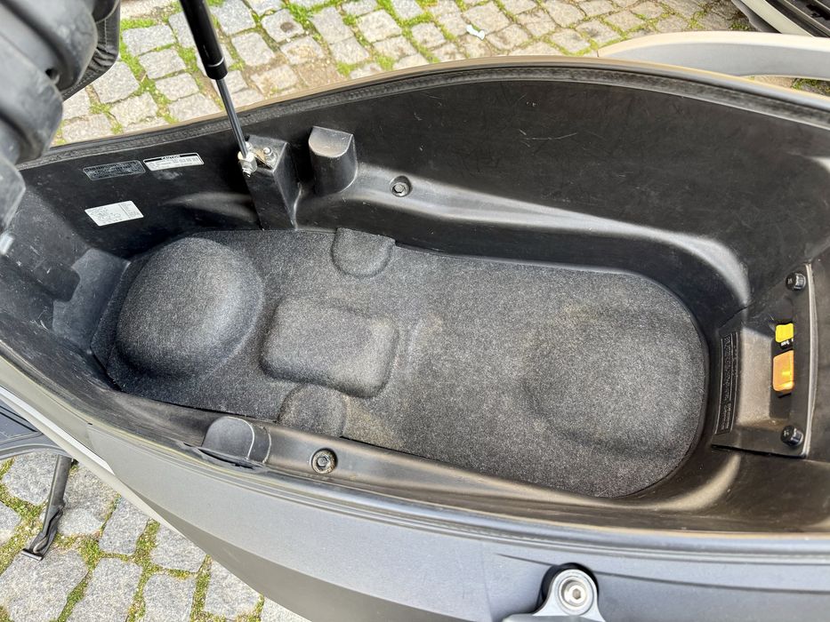 Scooter 125 SYM GTS 125i 2013