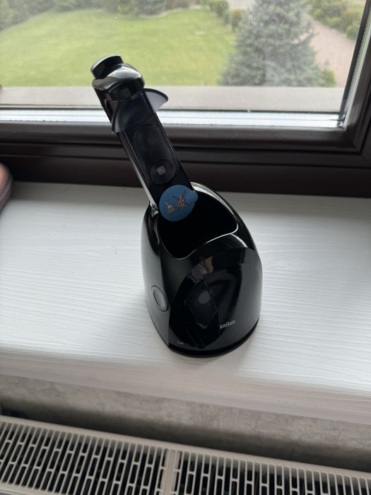 Очисна станція для електробритви Braun 3050cc