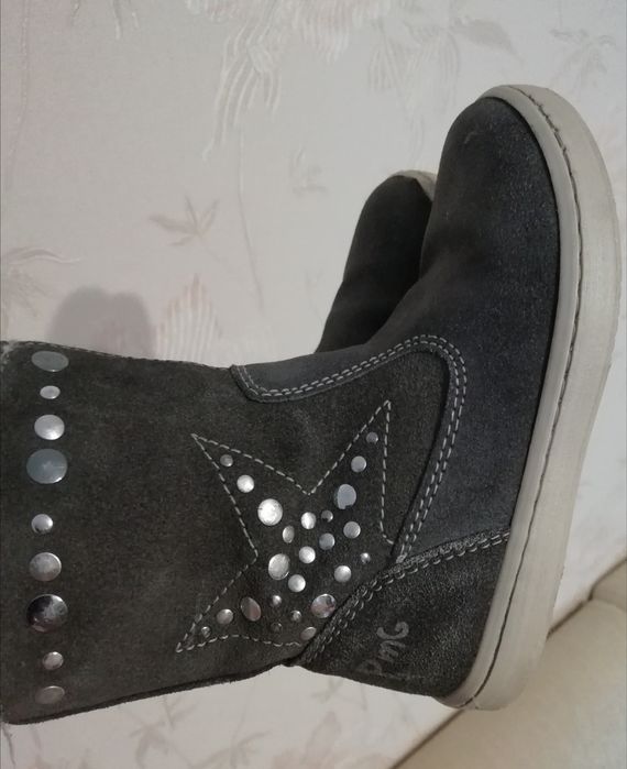 Primigi Кожаные ботинки. Италия. 24 р. 15 см. Деми. Кроссовки.