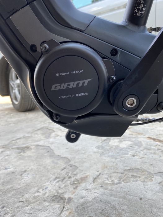 Електровелосипед Giant