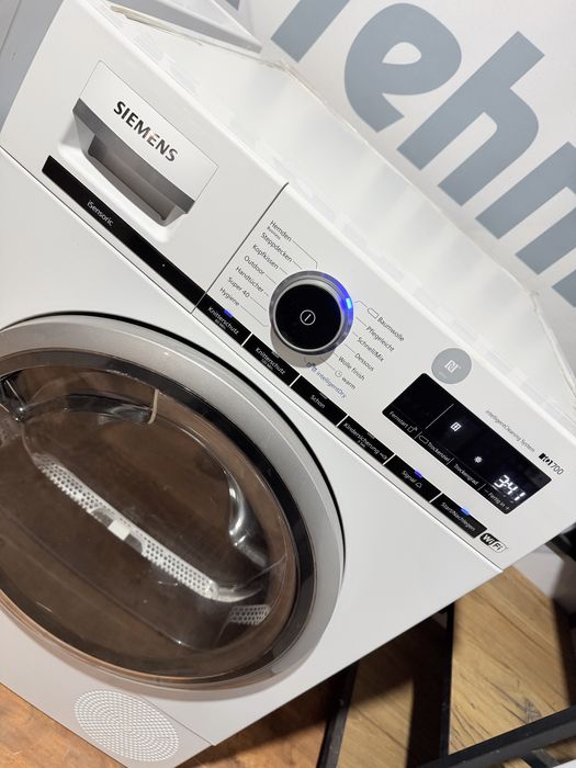 Комплект пральна + сушильна машини Siemens iQ700