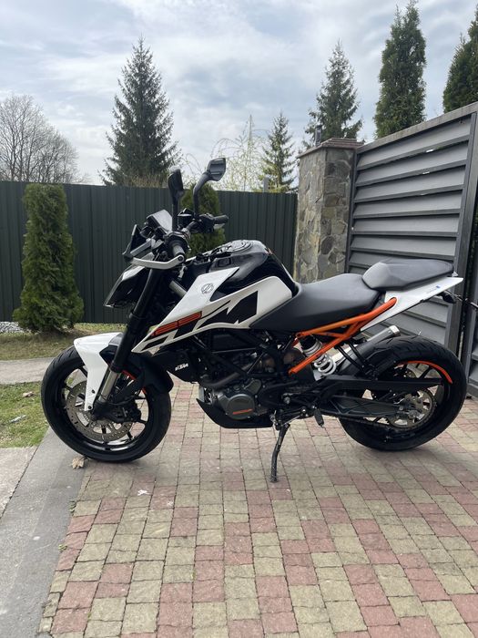 KTM.. .DUKE .125