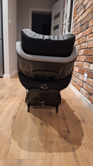 fotelik samochodowy  jane gravity 360 isofix 0-18 kg