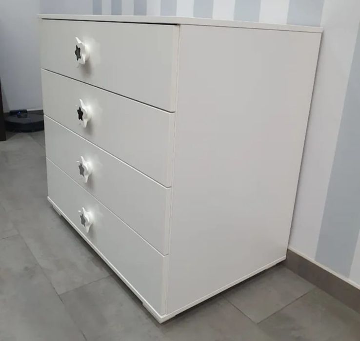 Móveis para bebé, bom estado, á espera de nova casa
