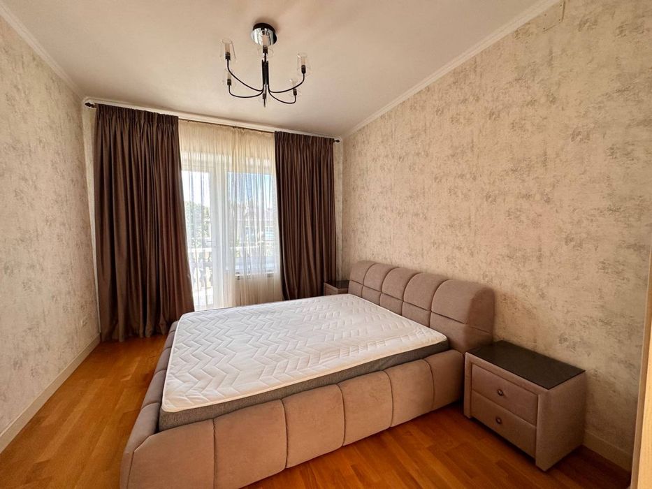 Продам дом ( будинок) в элитном поселке Сосновый Берег