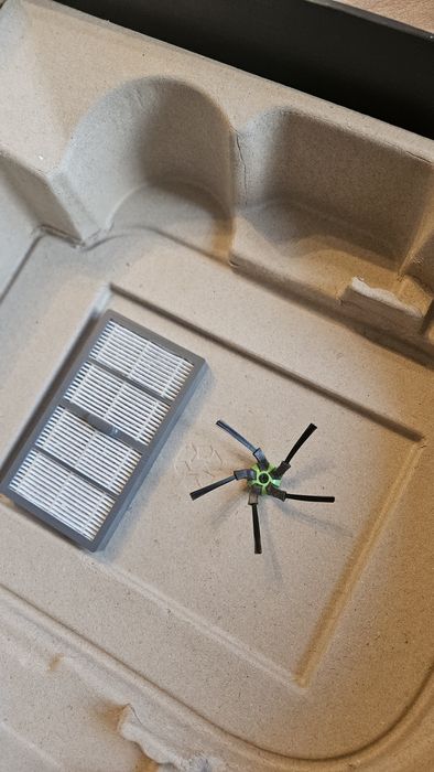 Roomba S9  iRobot Bardzo rzadko używany !