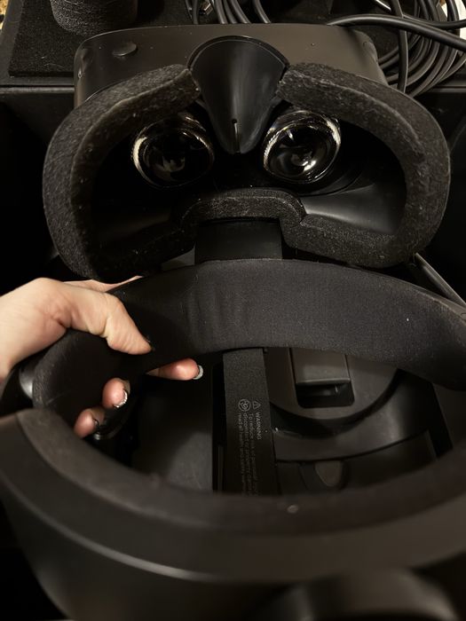 Виртуальная реальность очки и джостики Oculus rift s