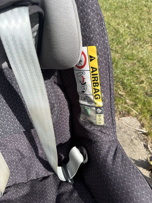 Fotelik Maxi-Cosi z bazą