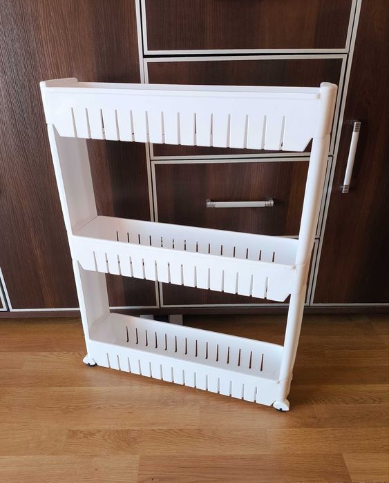 Łazienkowe Półki Plastikowe na Kolkach Stabilna Biała Polska Jakość