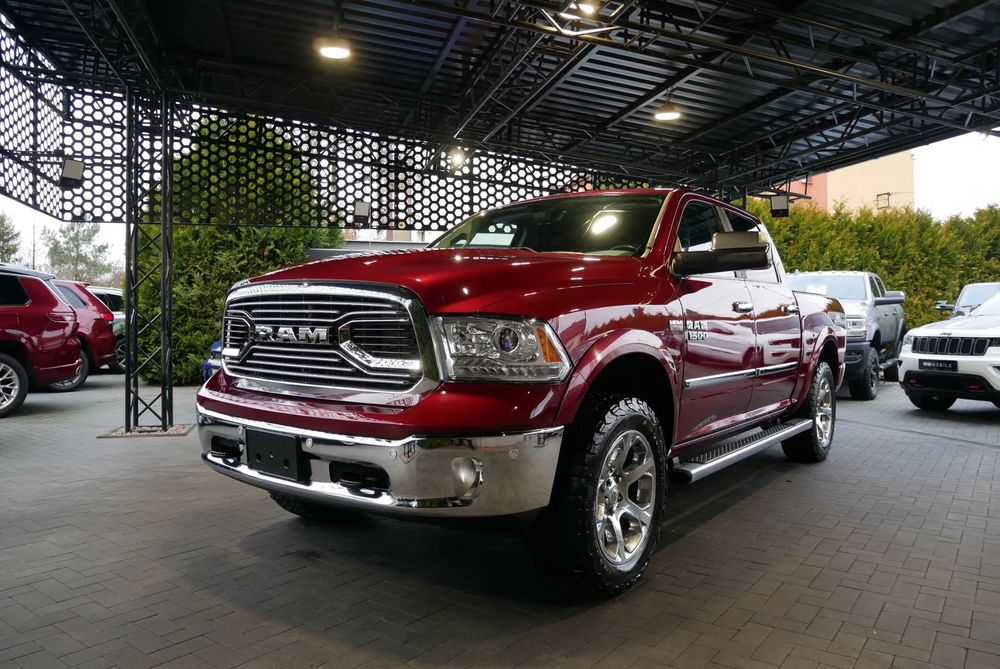 Dodge RAM Laramie1500V8HEMI5.7Hak390KM4x4SzyberdachWentylAlpineNaviCamCzujniki