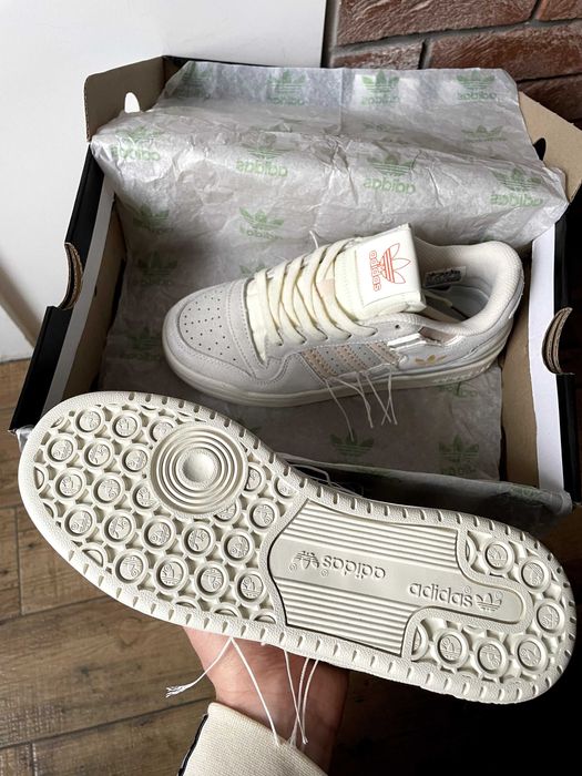 Жіночі кросівки Adidas Originals Forum бежеві 36-40 розмір