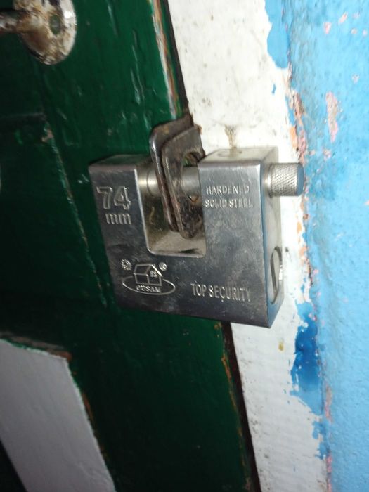 Замки амбарні 2 штуки