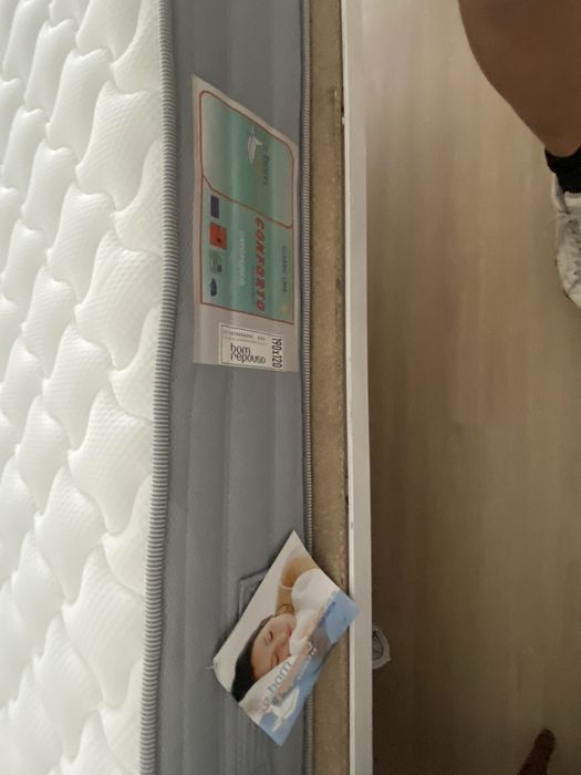 Vendo cama de ferro s/ colchao