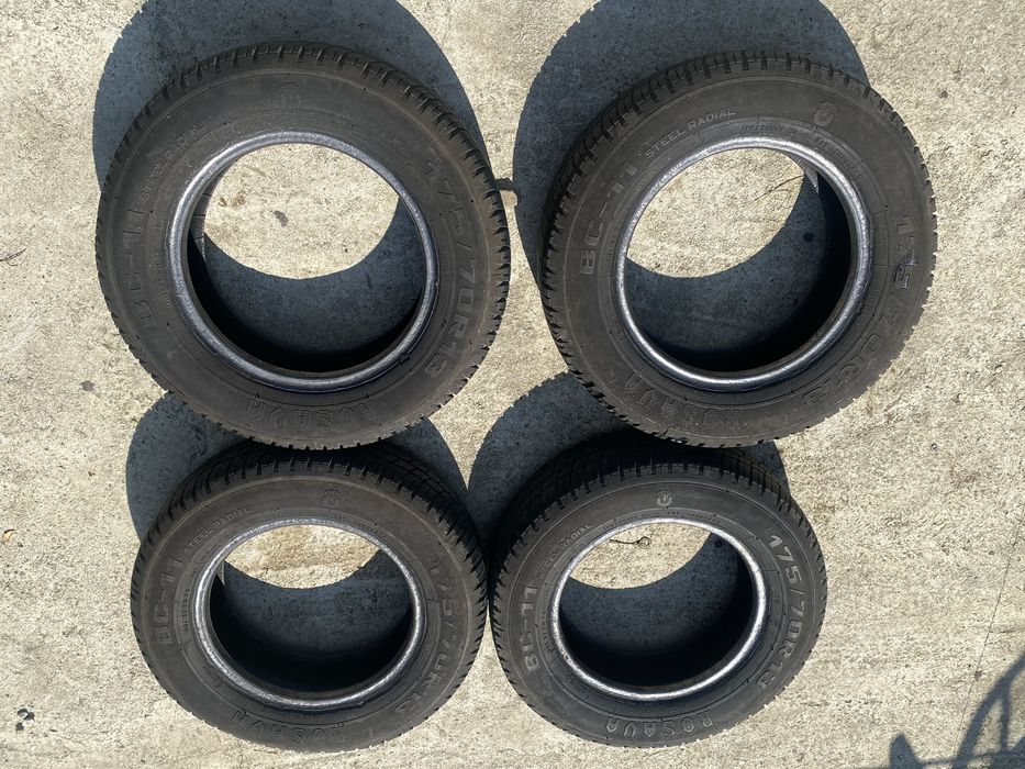 Резина ROSAVA 175/70R13