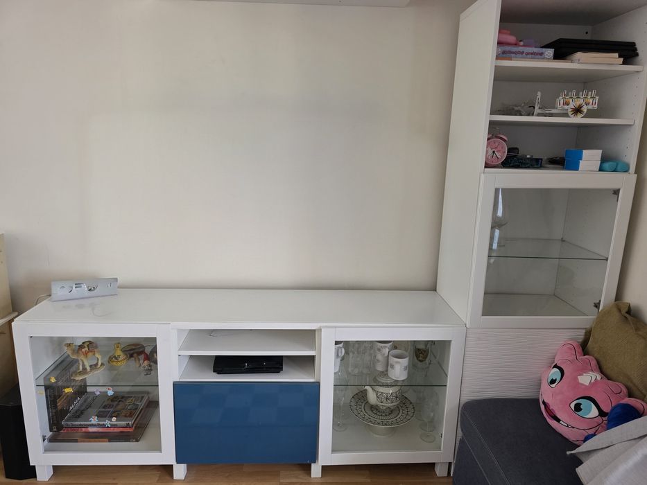 Movel de televisão com armário