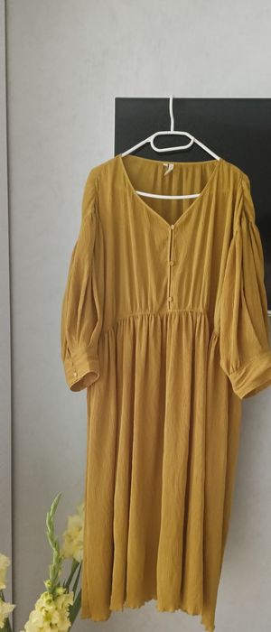Сукня гірчичного кольору