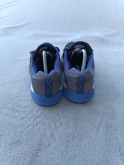 Мужские кроссовки Brooks Gore-tex р40