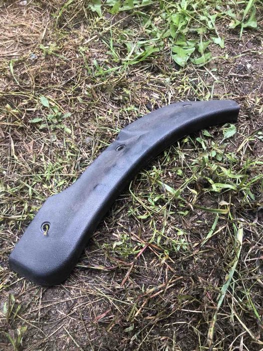 Накладка на задню арку ваз 2109