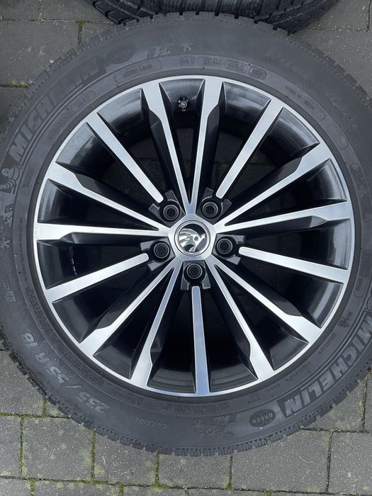Oryginalne felgi Skoda 18 5x112 ” + opony zimowe Kodiaq/Karoq