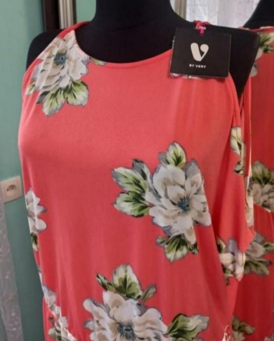 Футболка HZCX FASHION леопардовым принтом и со стразами р. 56-58 XXL.