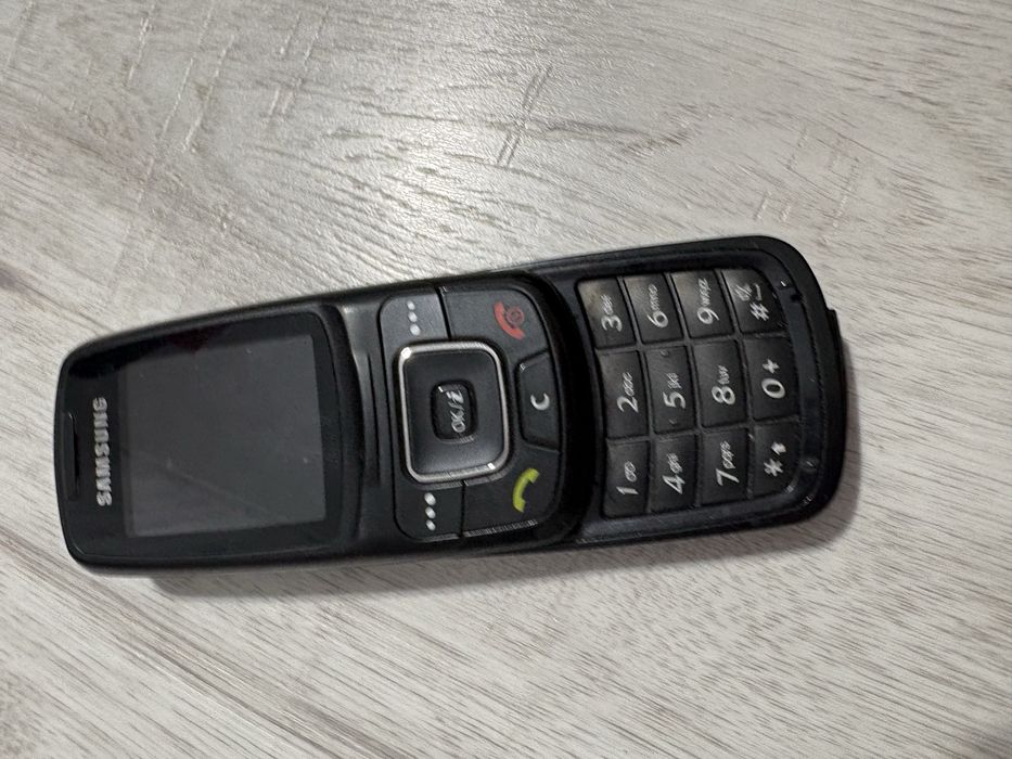 Telefon komórkowy samsung c-300