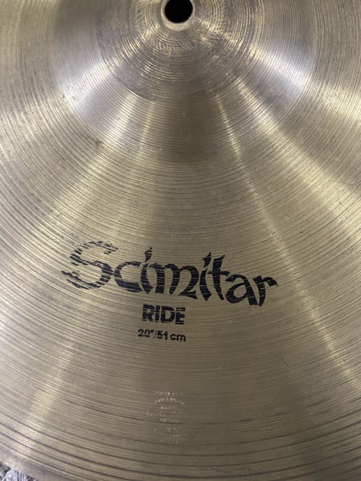 Pratos  em perfeitas condições