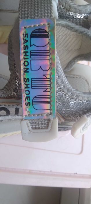 Босоножки для девочки