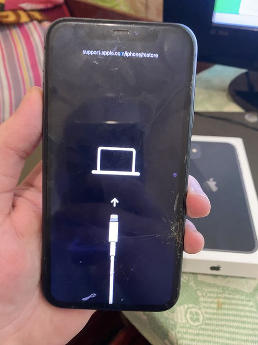 IPhone 11 під ремонт