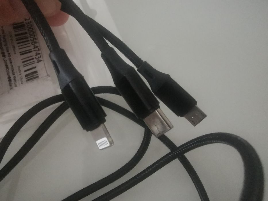 Kabel typ C - Trzy w jednym 1.2m