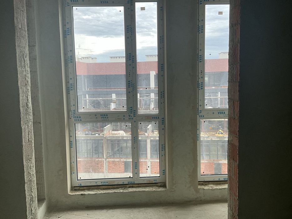 Продаж 1 кім. кв-ра, вул. Соняшникова, зданий новобуд Aurum Solar