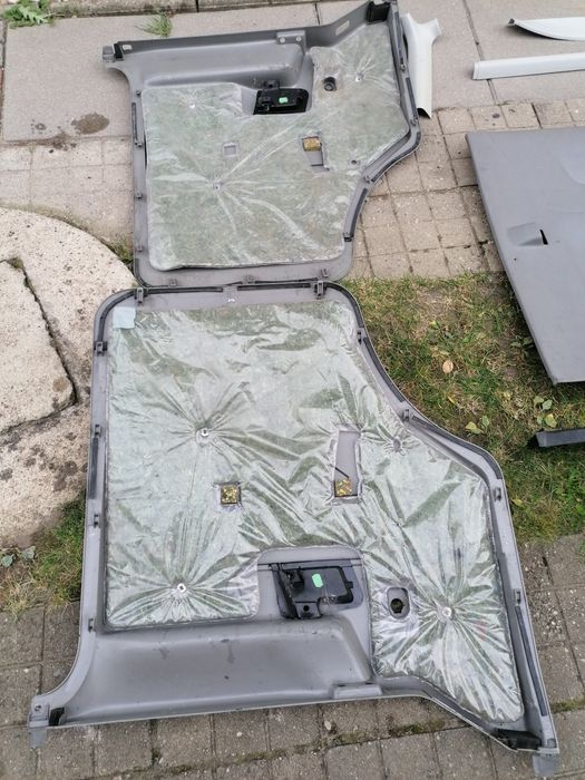 Transporter t4 lift caravelle multivan tapicerki drzwi wnętrze komplet