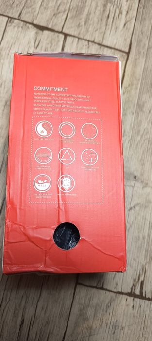 Sprzedam termo kubek próżniowy Volkswagen w kolorze czarnym