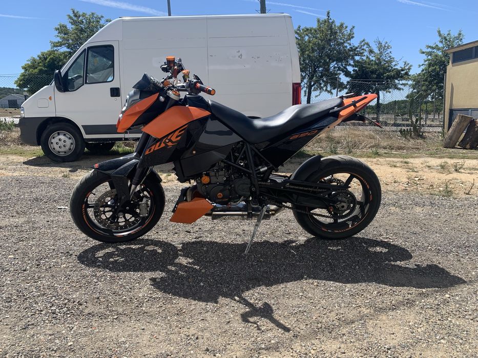 Ktm Duke 690 lc4