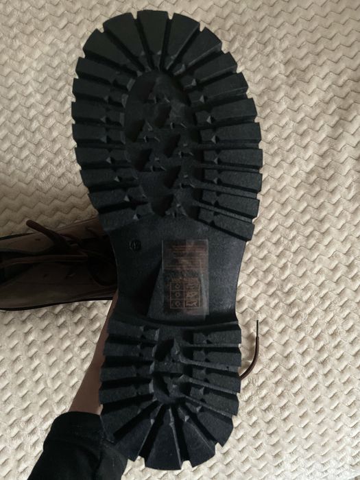 Нові британські черевики Derby