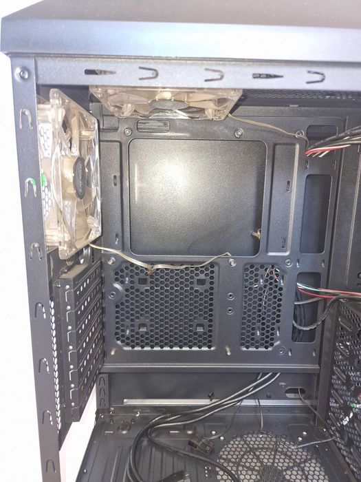 Obudowa komputerowa Zalman Z11 Plus HF1