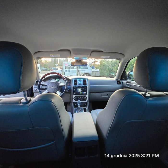 Chrysler 300C, 2006, 3518cm3, 250km - automat