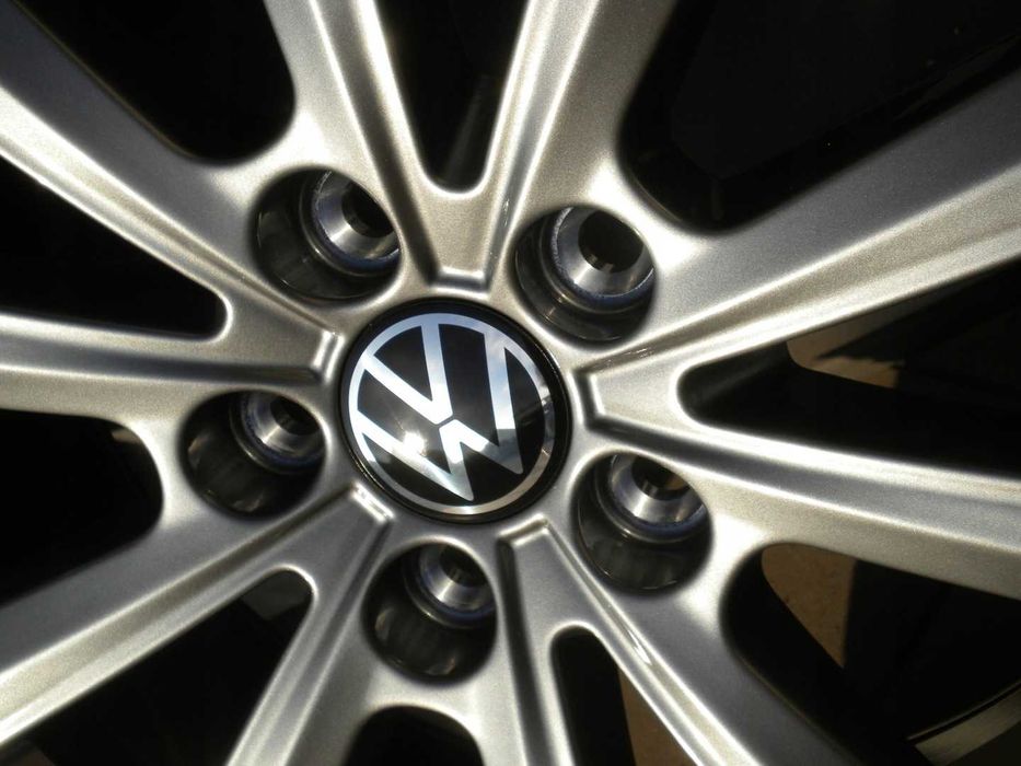 Koła zimowe aluminiowe 16 5x100 VW T-Cross Taigo Dębica Frigo HP2 24r