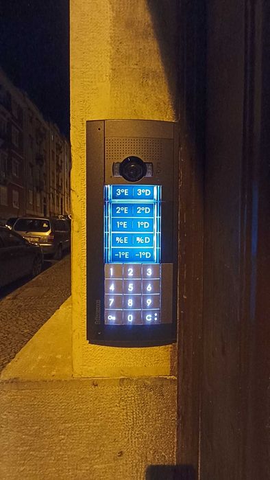 Vídeoporteiro Prédio e Condomínio Bticino em Avenidas Novas (Lisboa)