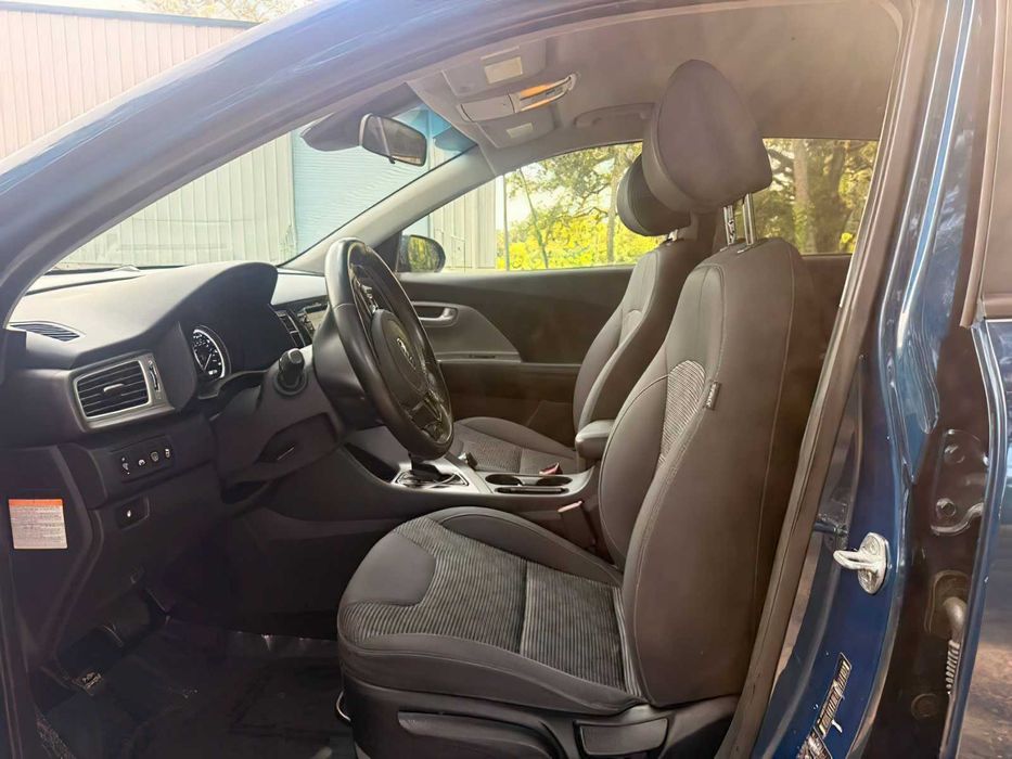 Kia Niro      2018