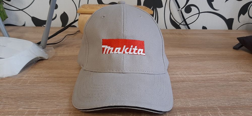 Новая, оригинальная кепка Makita.