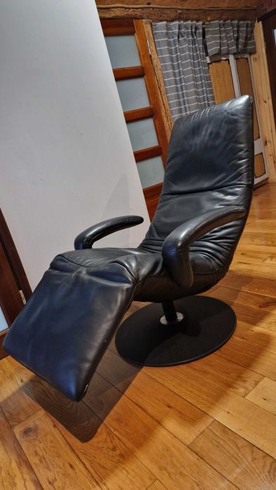 Fotel relaksacyjny JORI Yoga, skóra naturalna czarny Premium komfort
