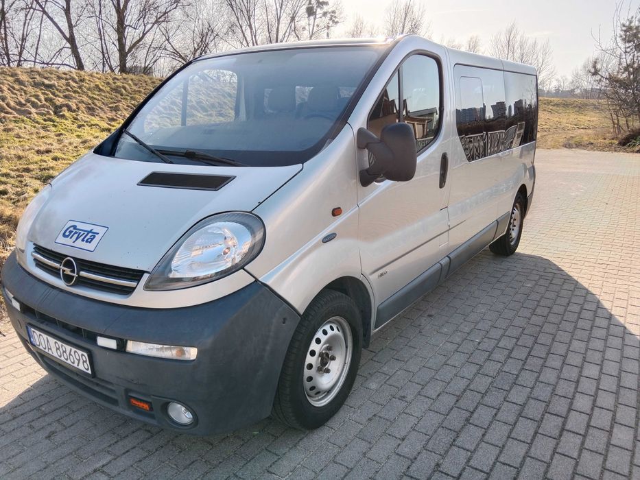 OPEL VIVARO 1.9 9-cio osobowy